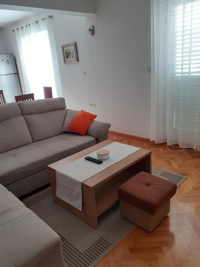 Apartman Maja&Marin Apartment Biograd Na Moru Bagian luar foto