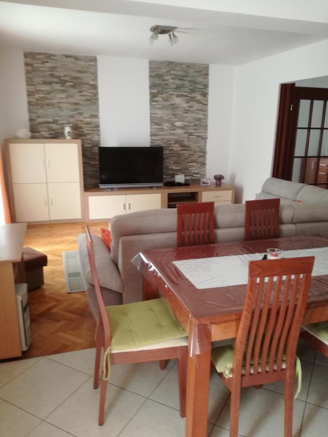 Apartman Maja&Marin Apartment Biograd Na Moru Bagian luar foto